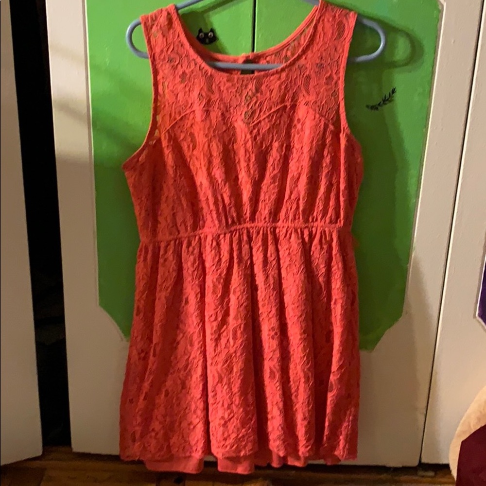 lace dress